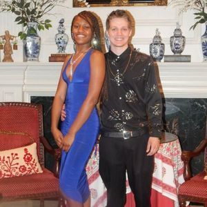 Meet your Posher, Casey